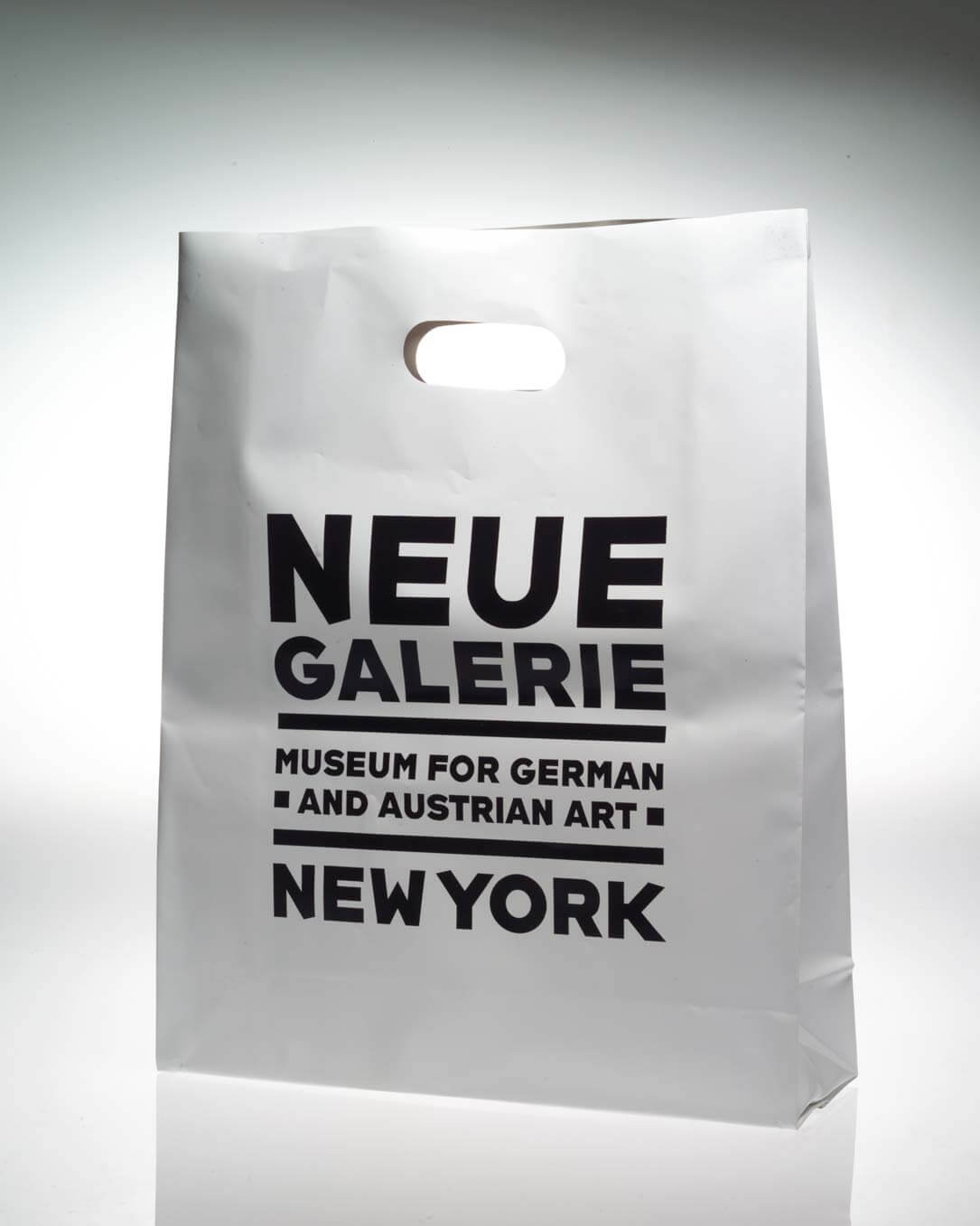 neue-galerie-bag-1